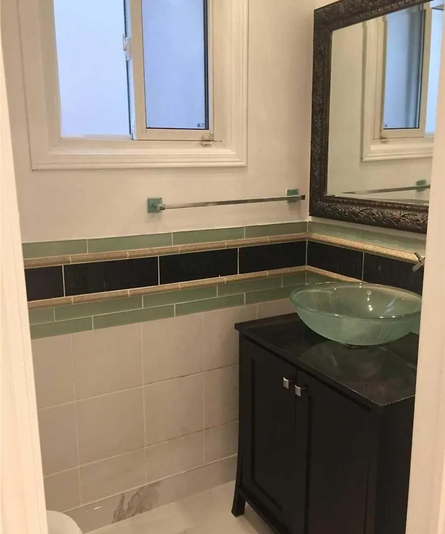 Cheap Room Near Downtown- Year End Sale Mississauga Homestay