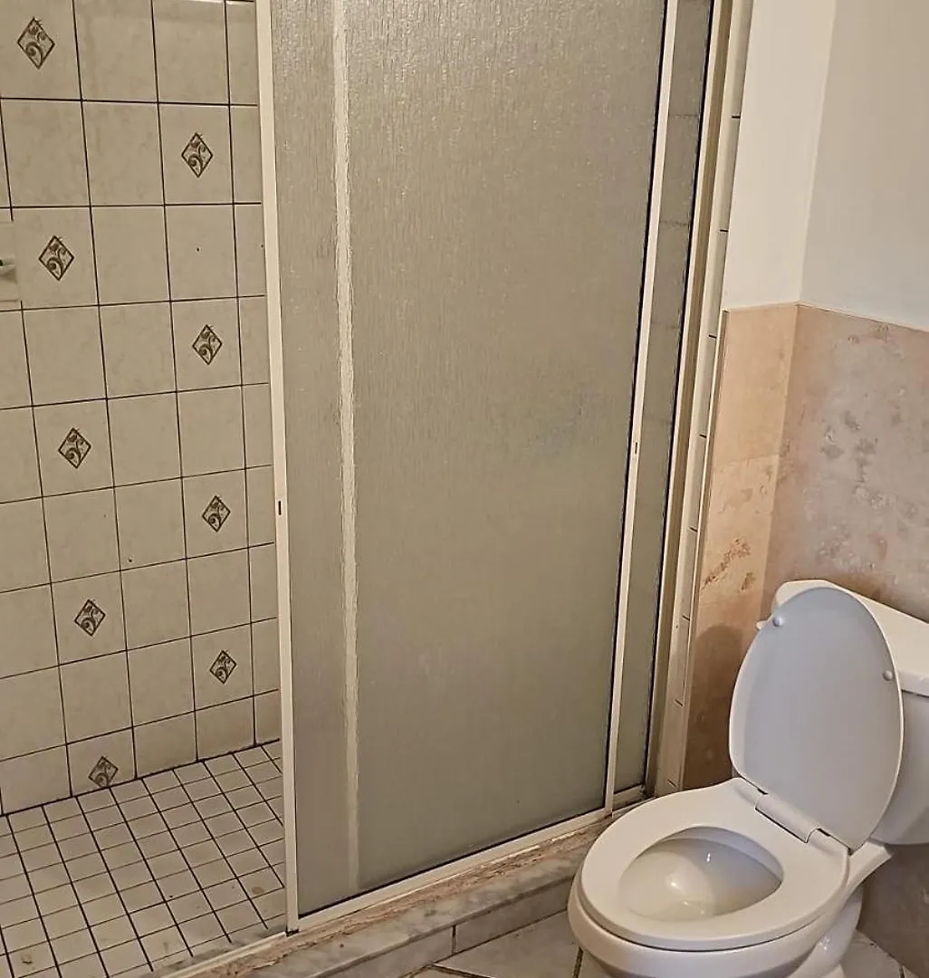 Cheap Room Near Downtown- Year End Sale Mississauga
